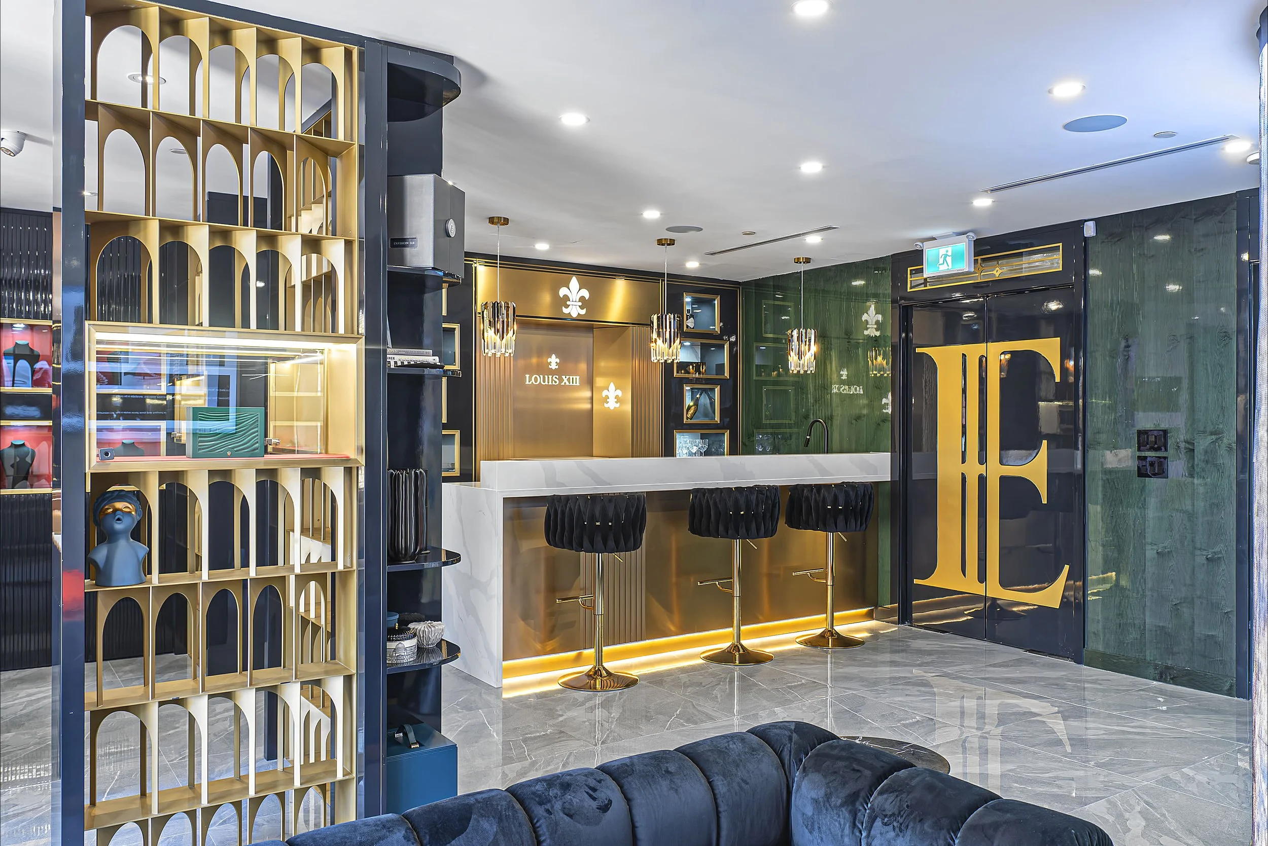 Envision 11:11 showroom interior, Yorkville